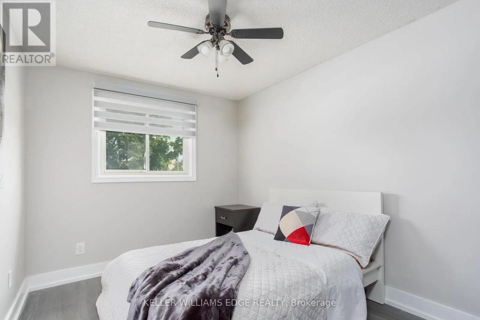 5 - 4189 LONGMOOR DRIVE