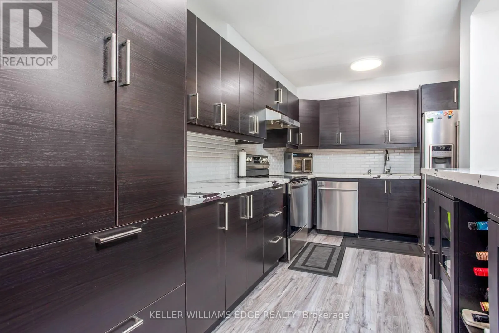 5 - 4189 LONGMOOR DRIVE