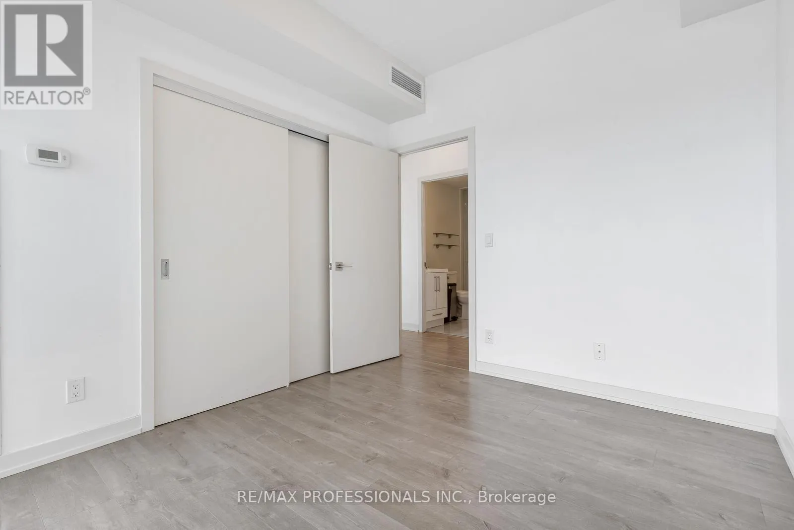 1203 - 2087 FAIRVIEW STREET