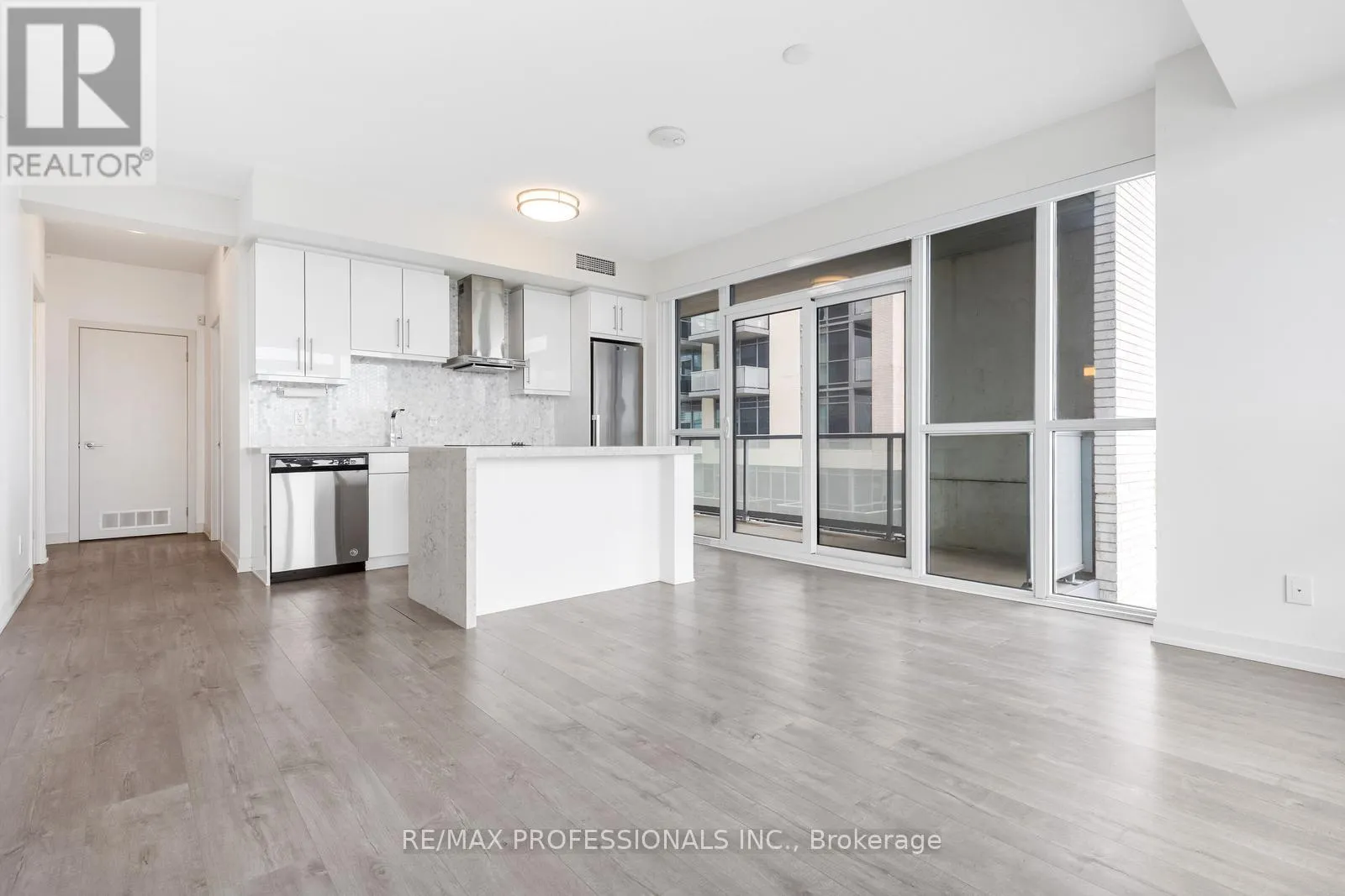 1203 - 2087 FAIRVIEW STREET