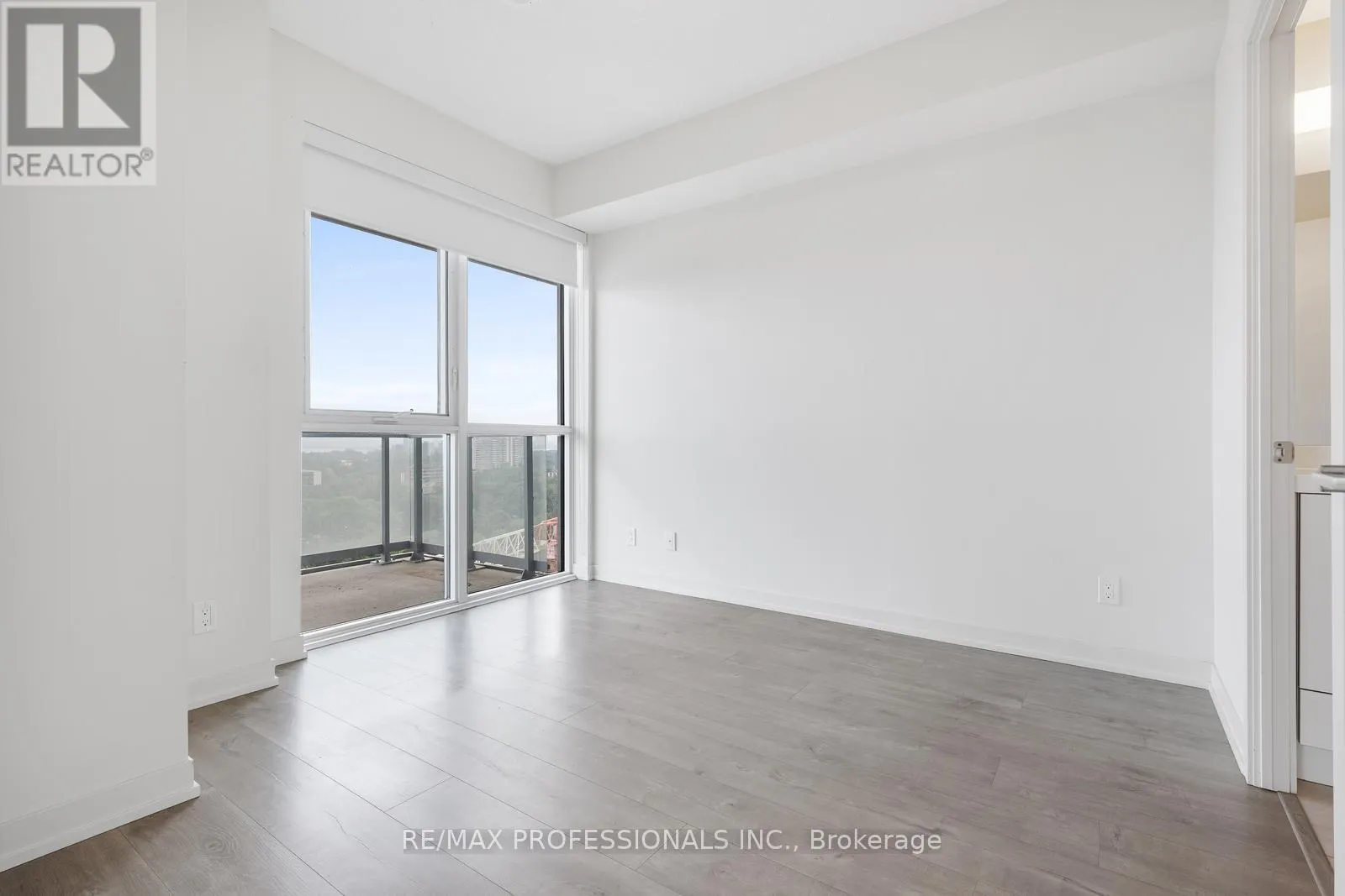 1203 - 2087 FAIRVIEW STREET