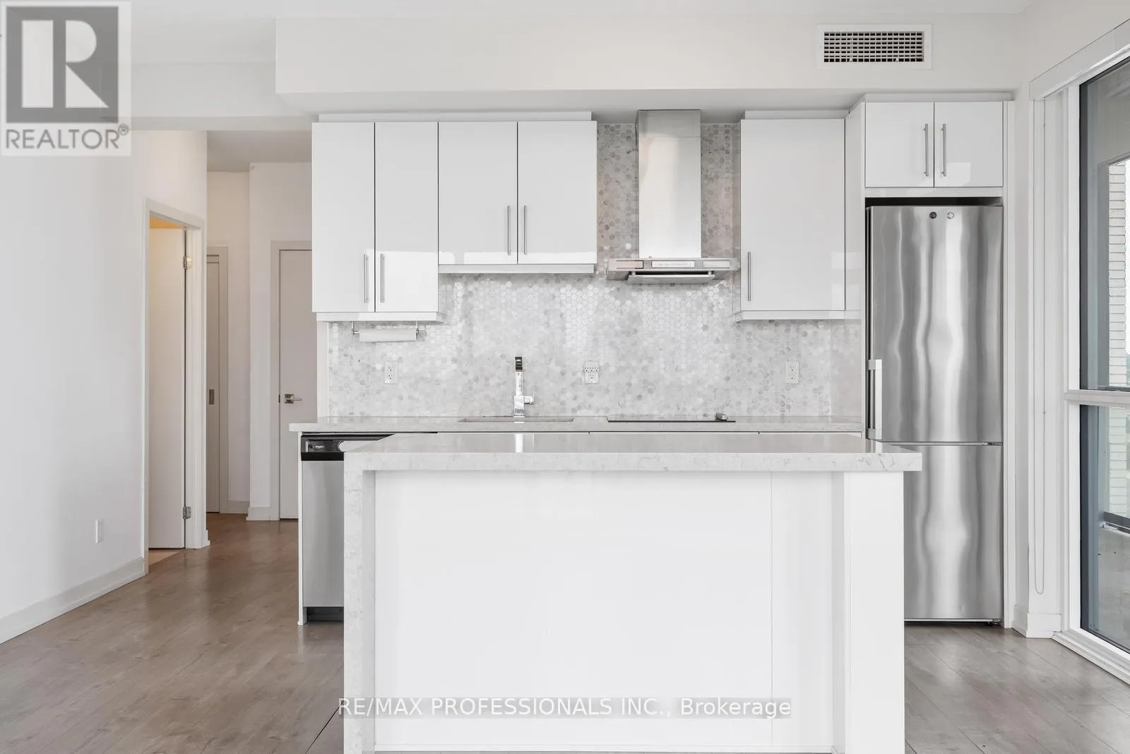 1203 - 2087 FAIRVIEW STREET