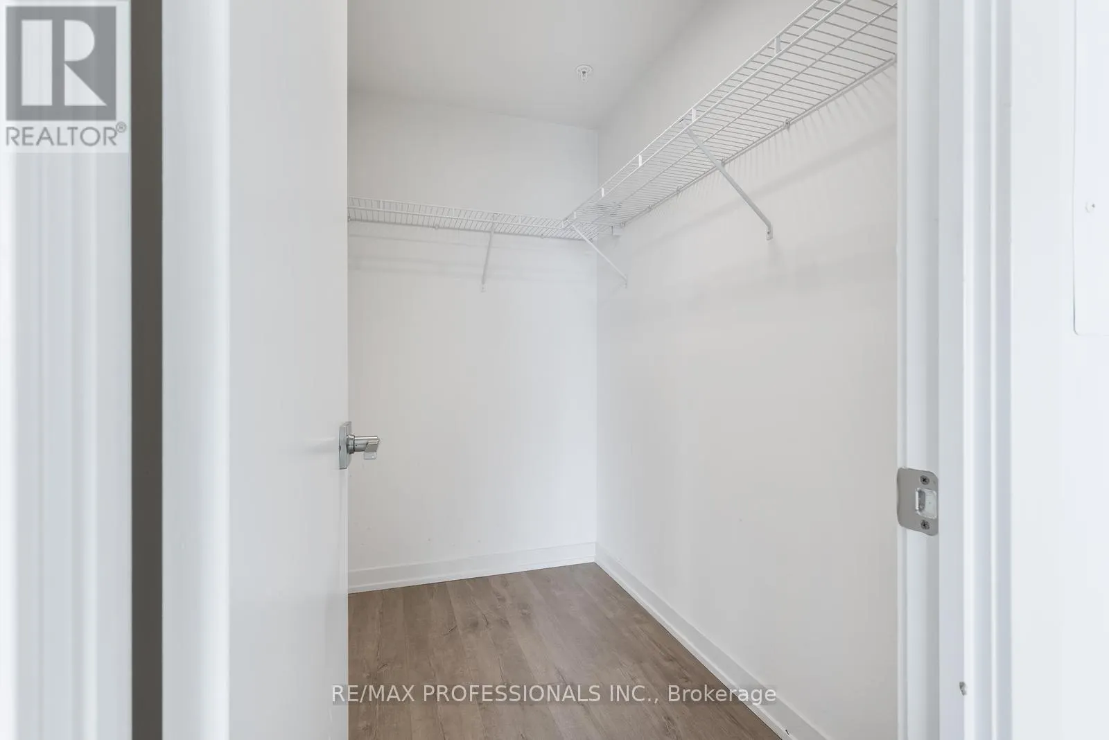 1203 - 2087 FAIRVIEW STREET