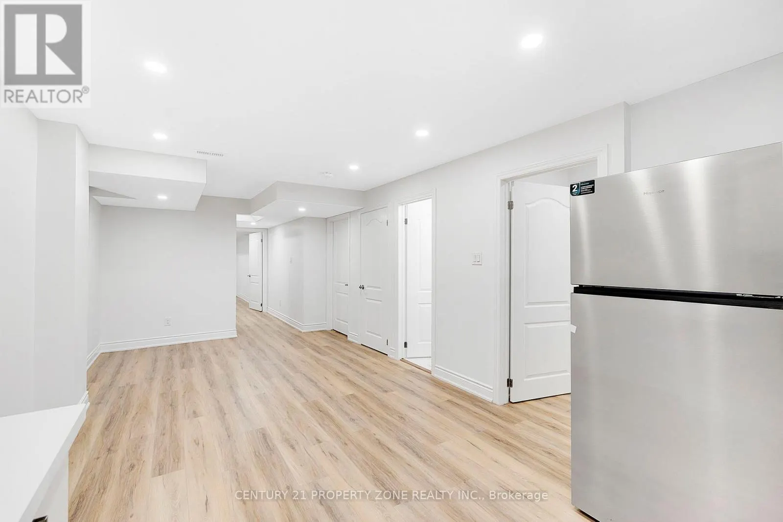 458 BERGAMOT AVENUE