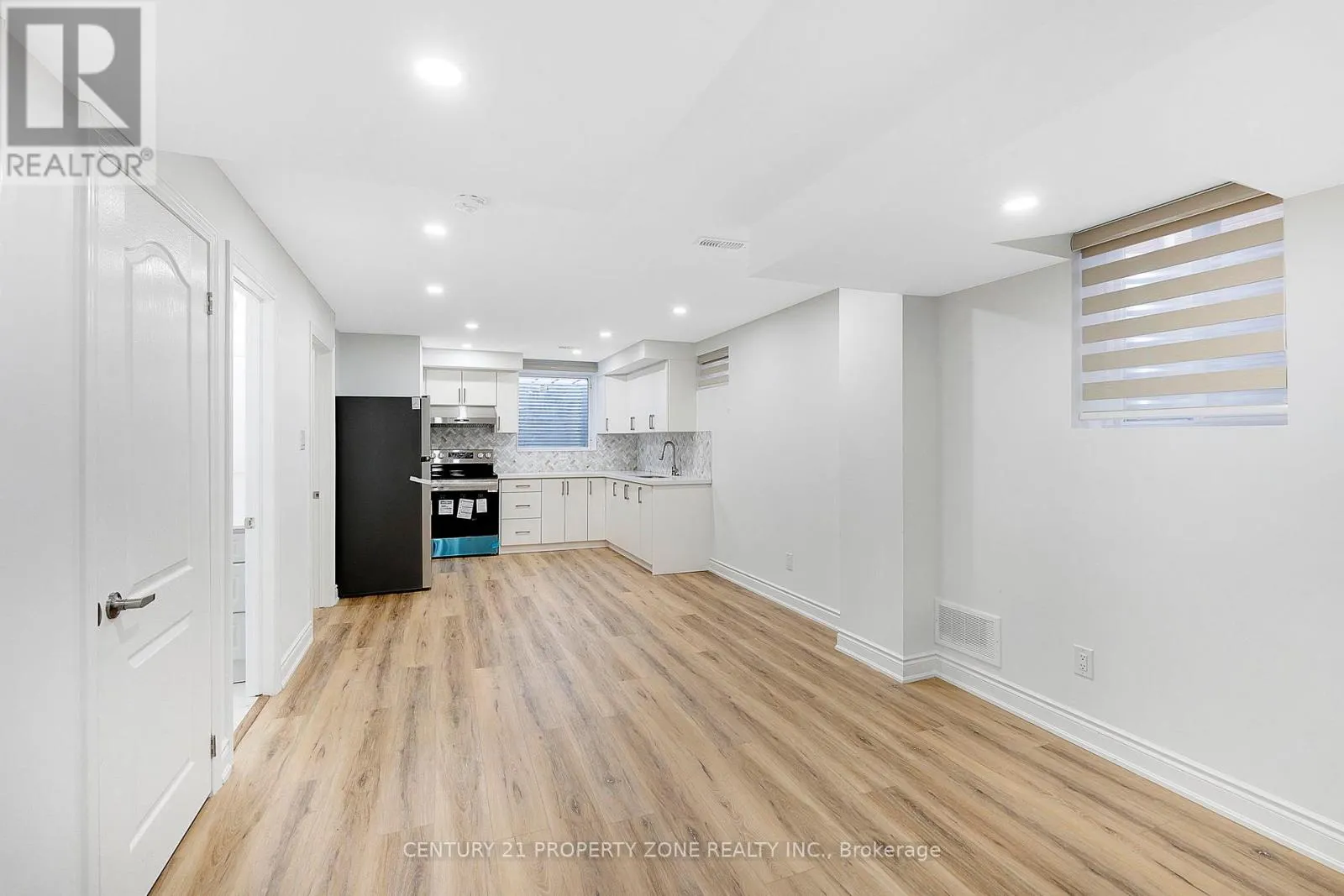 458 BERGAMOT AVENUE