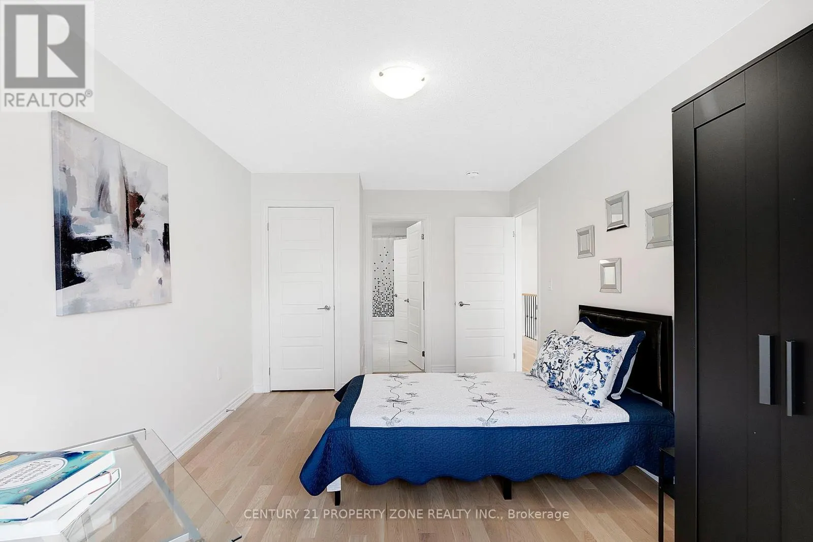 458 BERGAMOT AVENUE