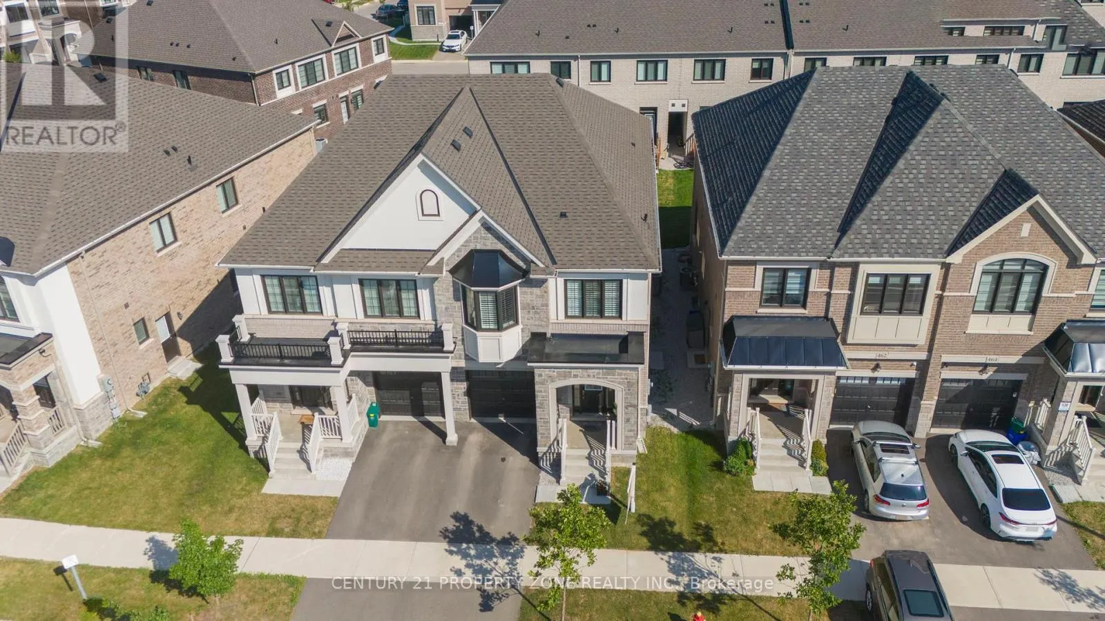 458 BERGAMOT AVENUE