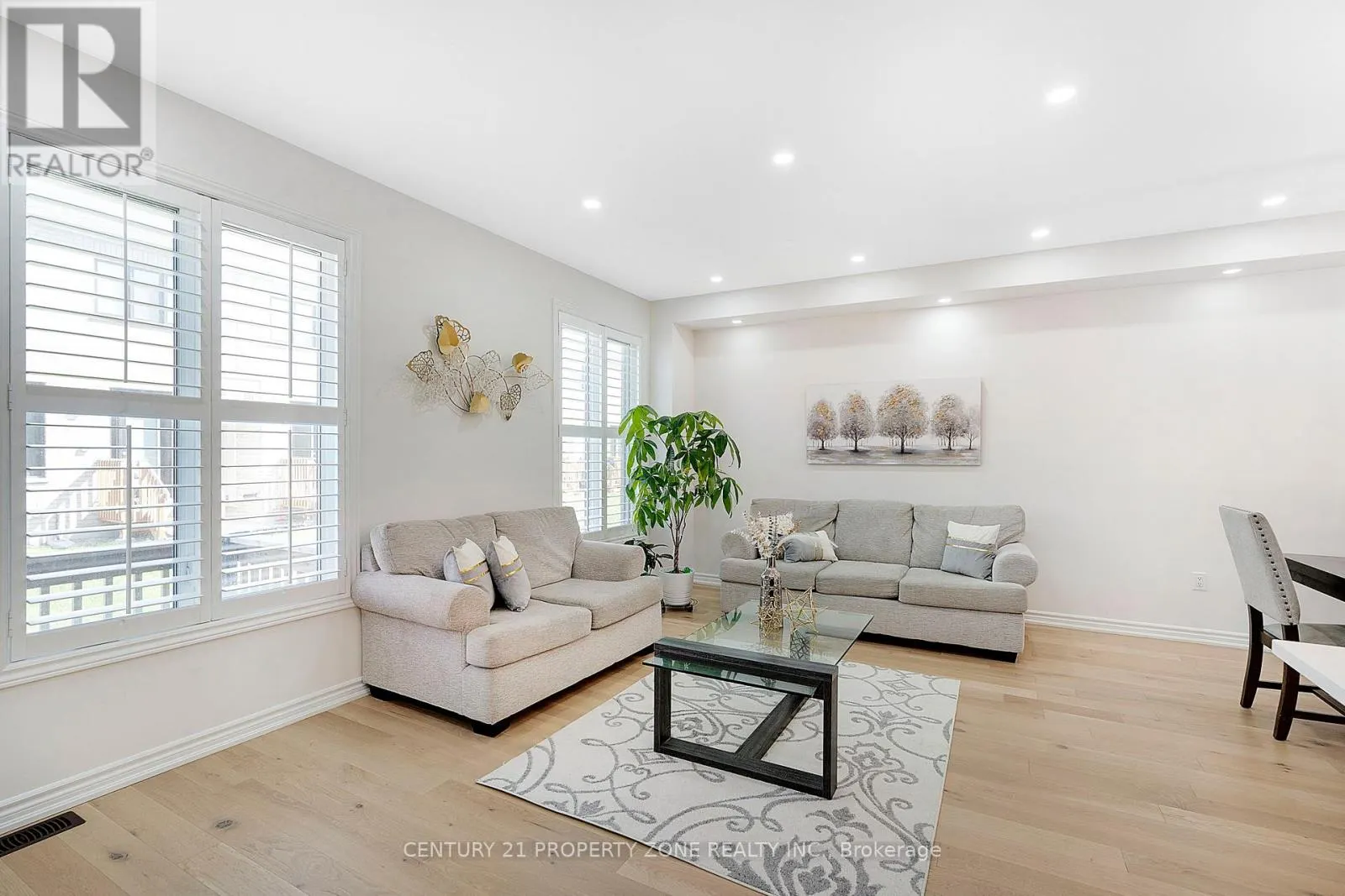 458 BERGAMOT AVENUE