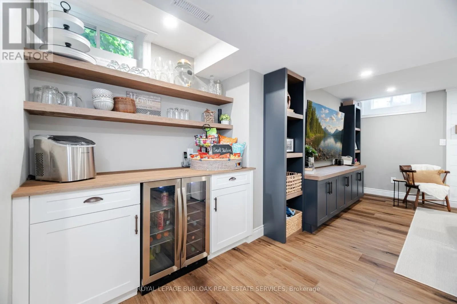 1253 ROPER DRIVE