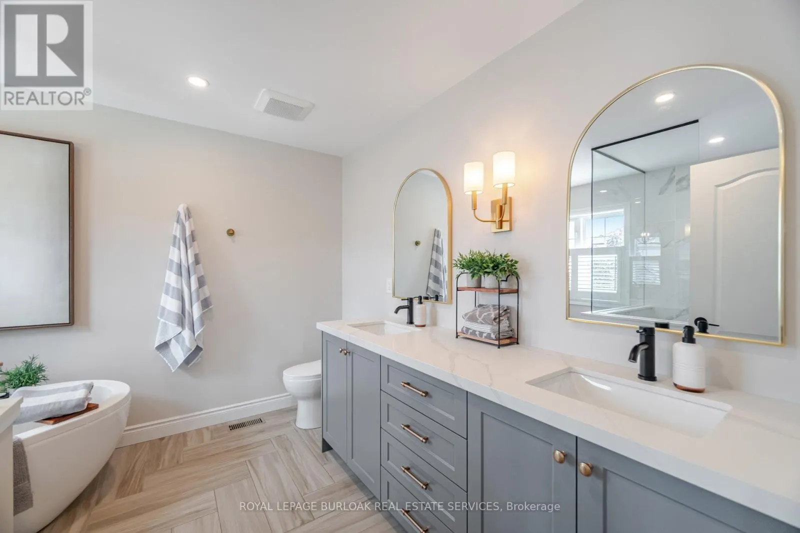 1253 ROPER DRIVE