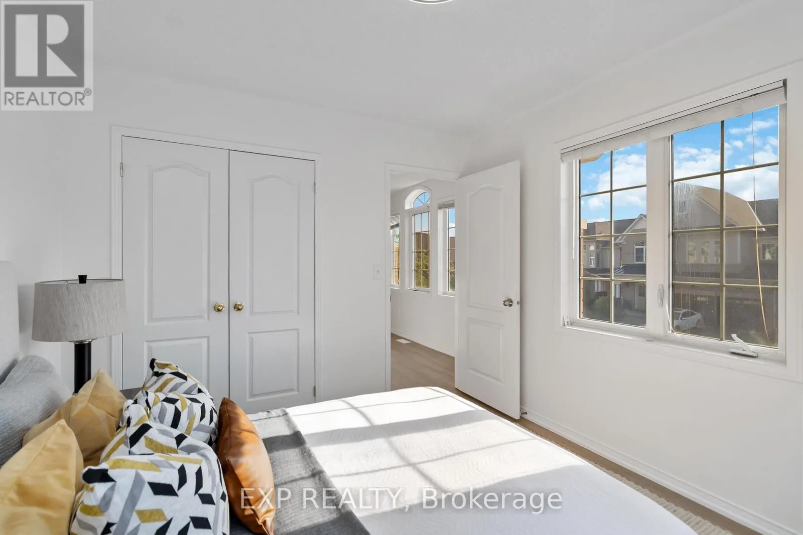 4862 THOMAS ALTON BOULEVARD