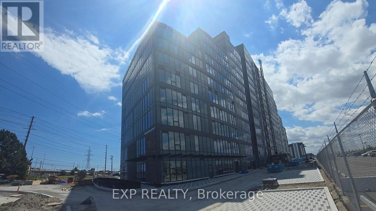 115 - 600 DIXON ROAD