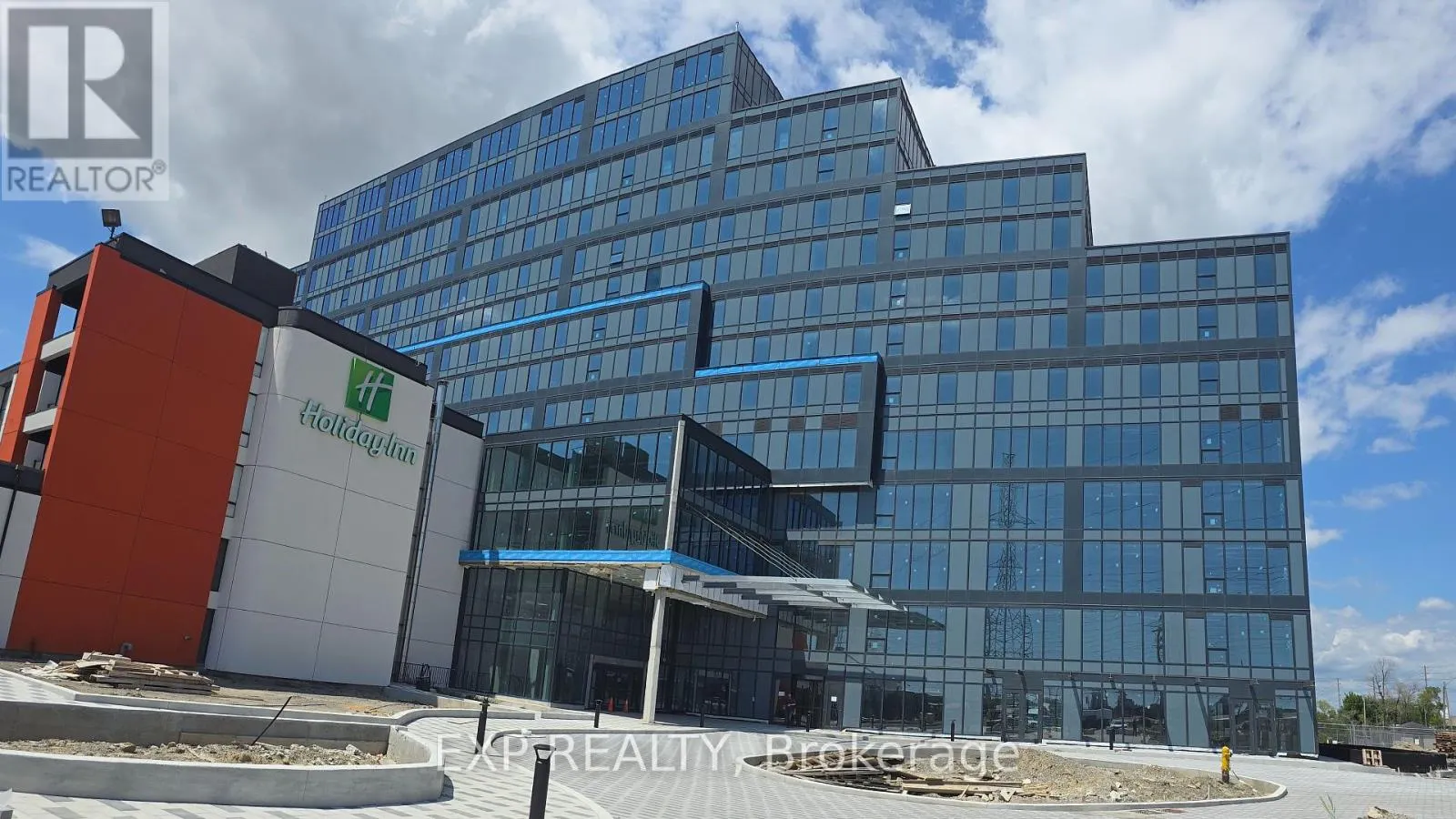 115 - 600 DIXON ROAD