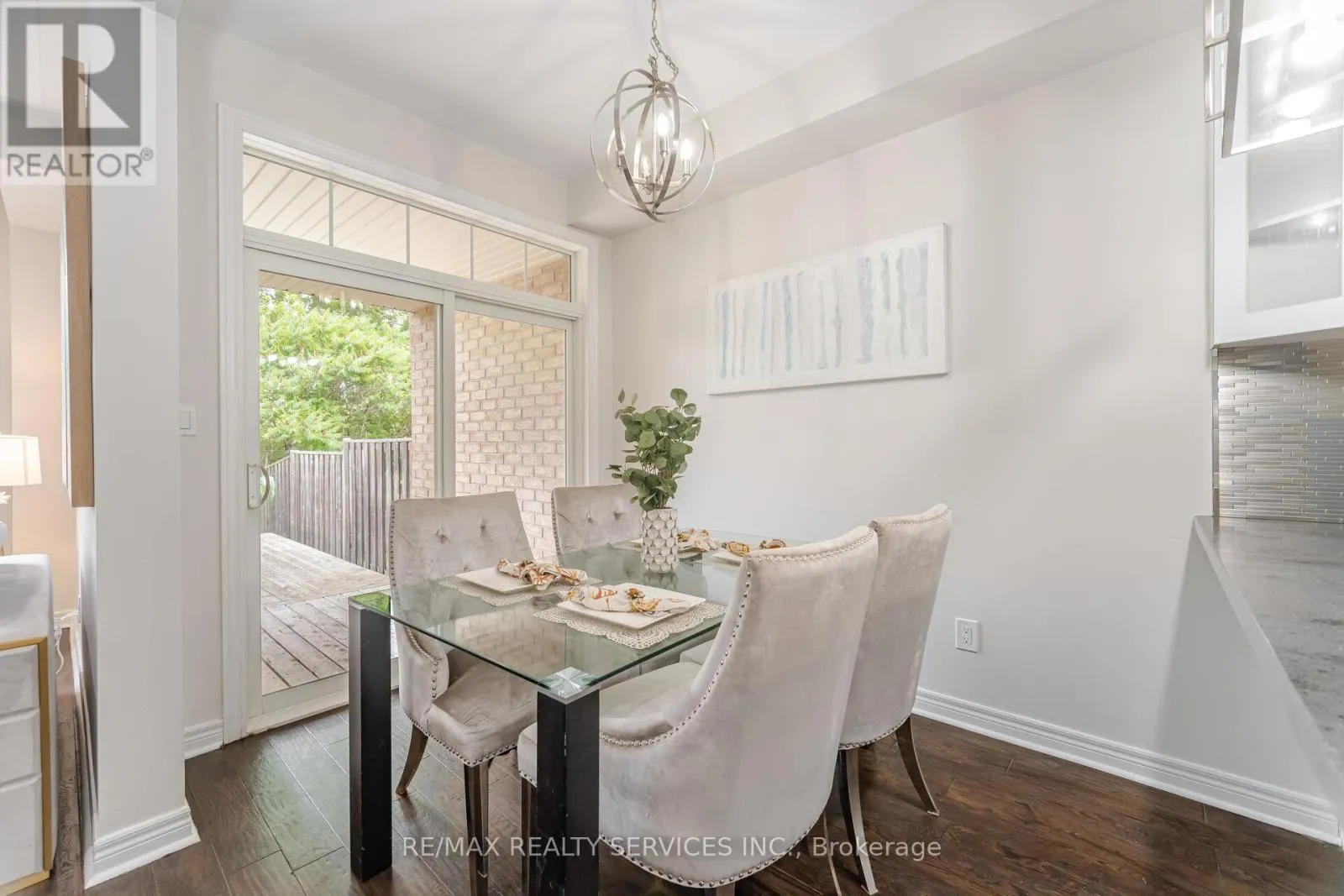 31 MCCARDY COURT