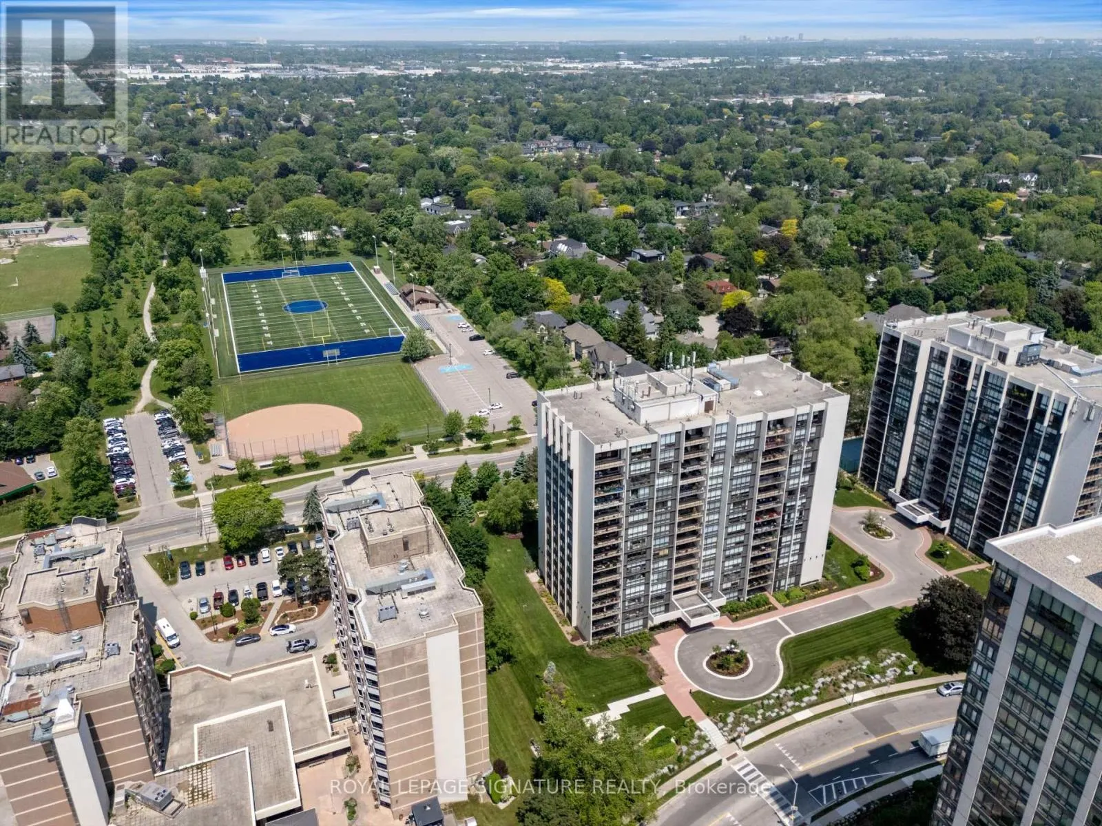 604 - 2185 MARINE DRIVE