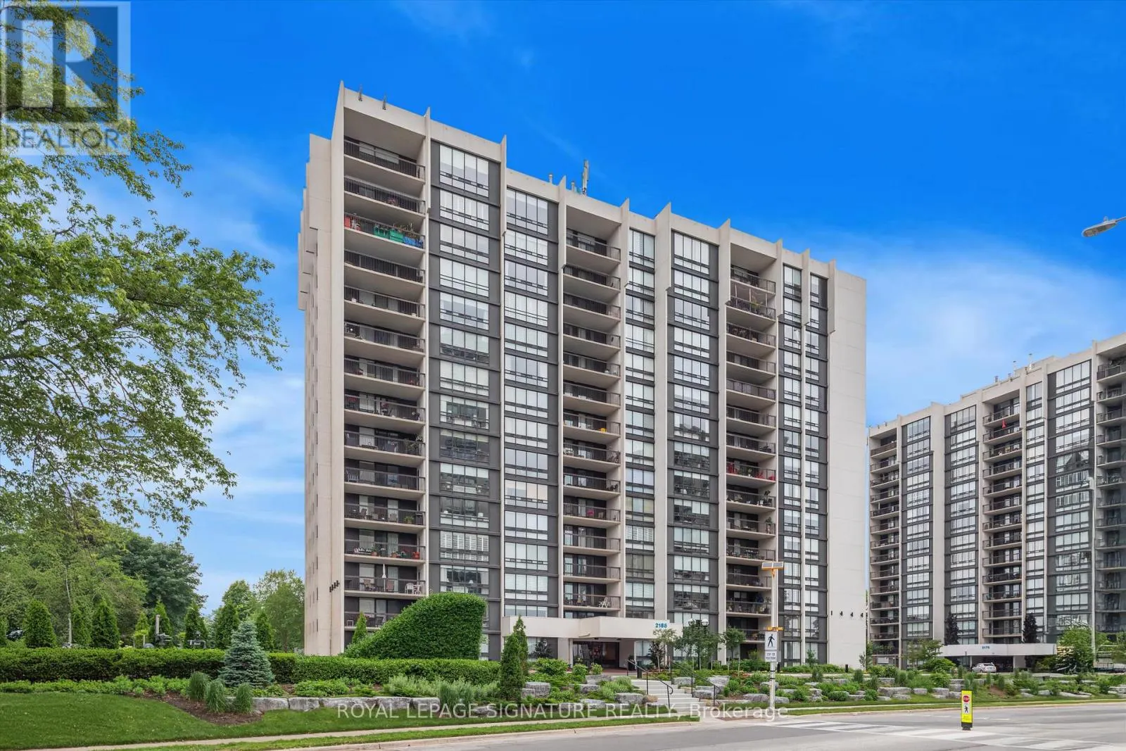 604 - 2185 MARINE DRIVE