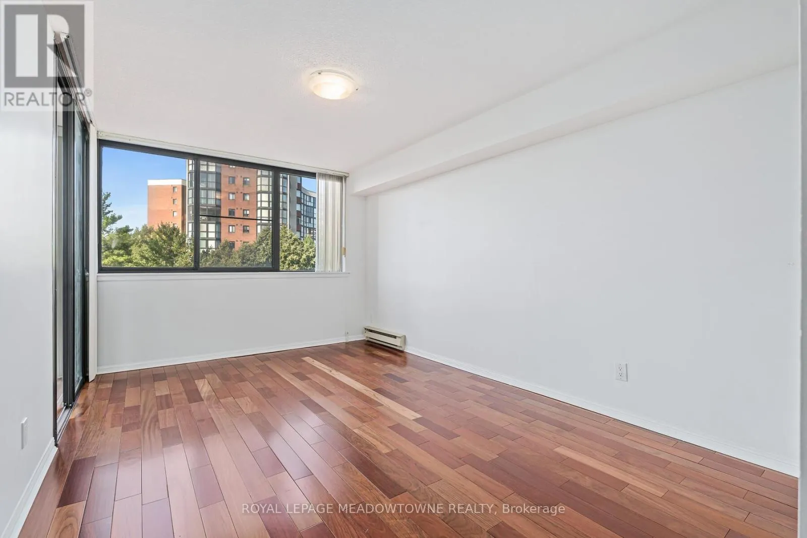 506 - 1230 MARLBOROUGH COURT