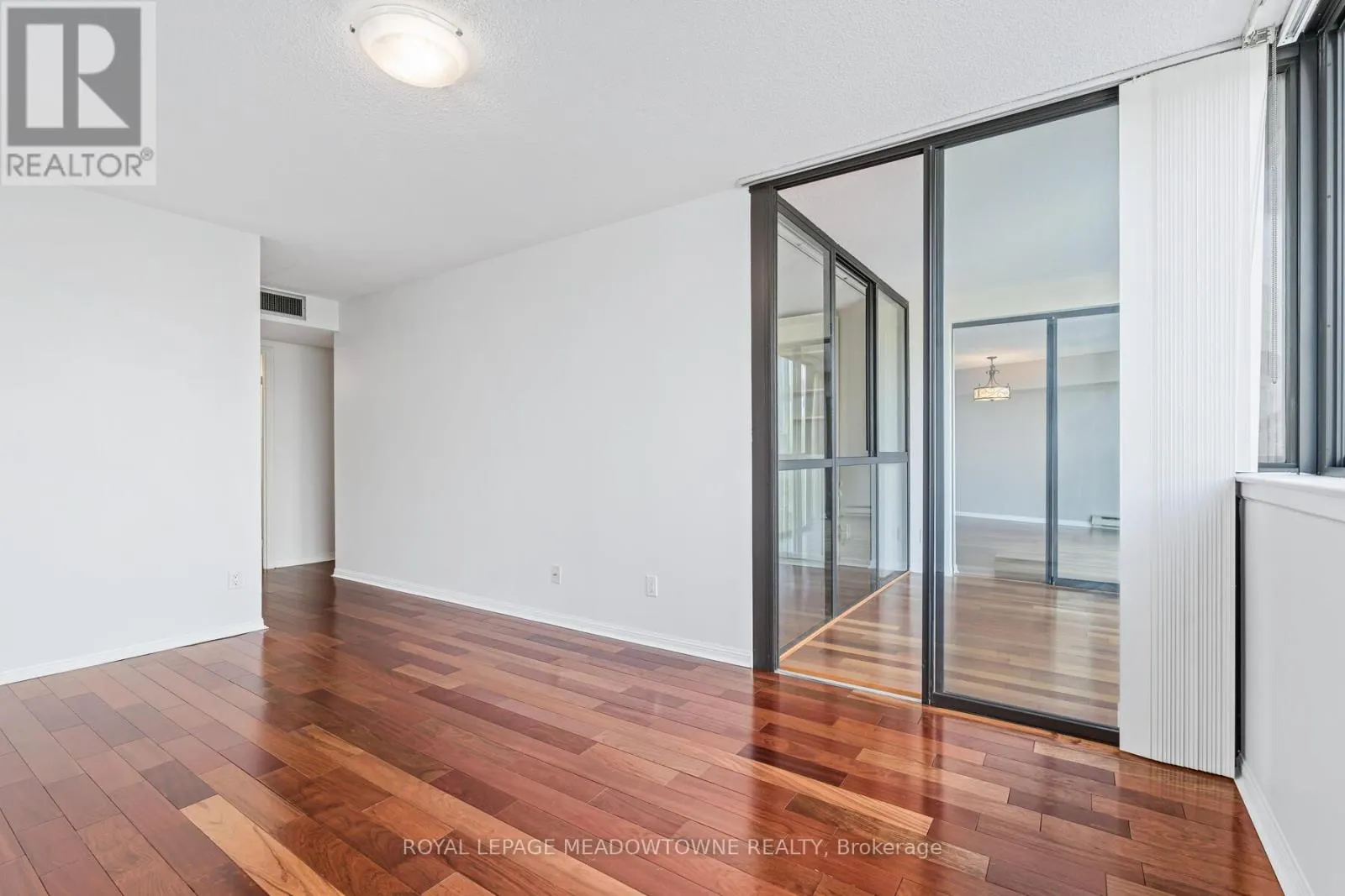 506 - 1230 MARLBOROUGH COURT