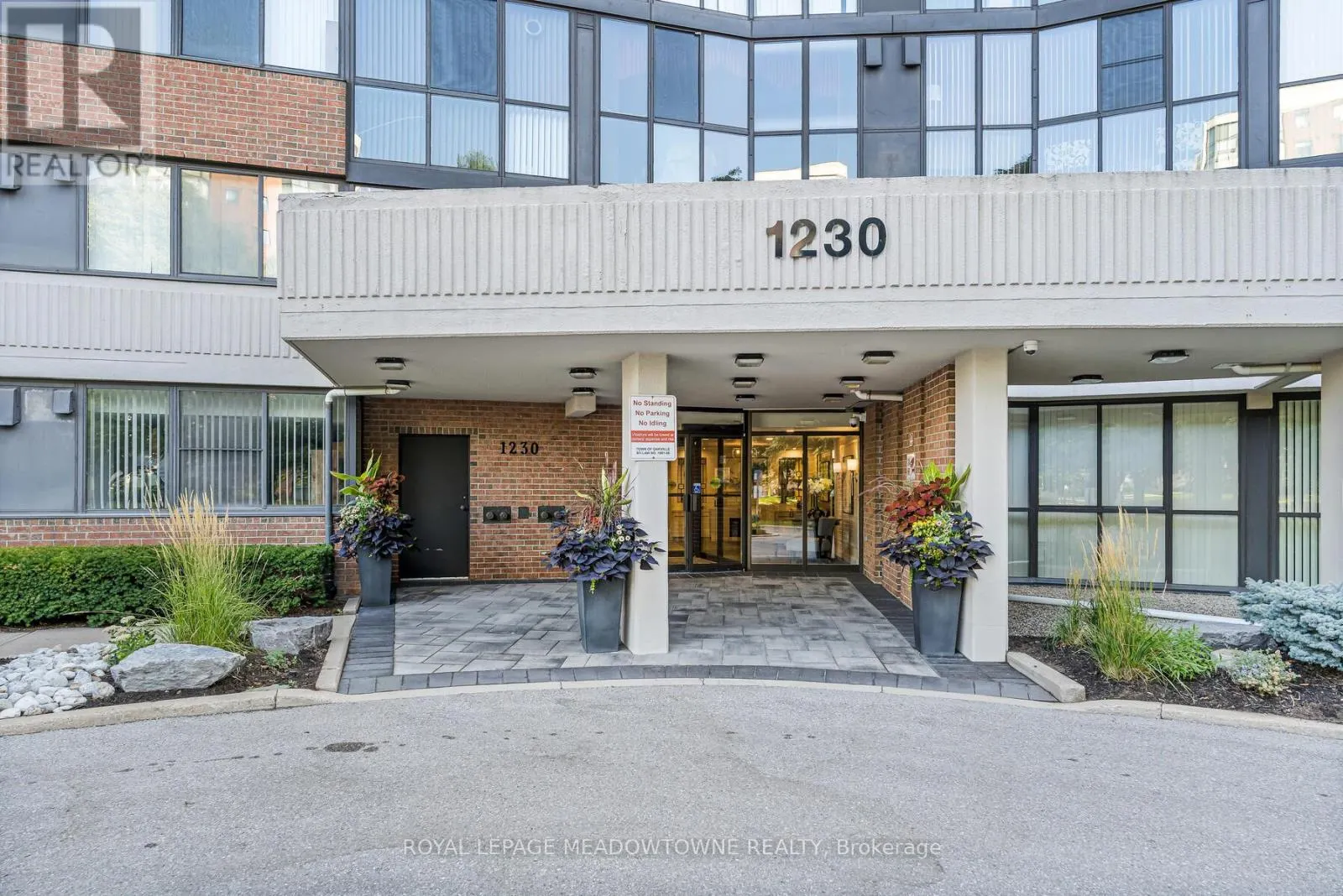 506 - 1230 MARLBOROUGH COURT