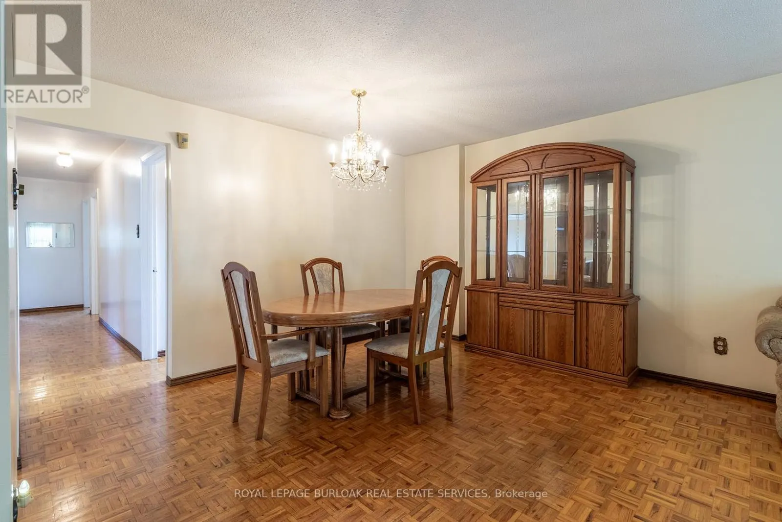 3072 PARKGATE CRESCENT