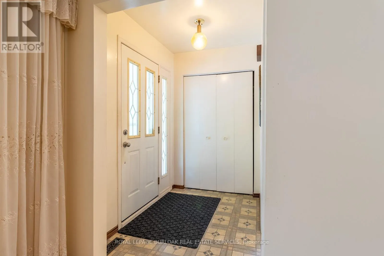 3072 PARKGATE CRESCENT