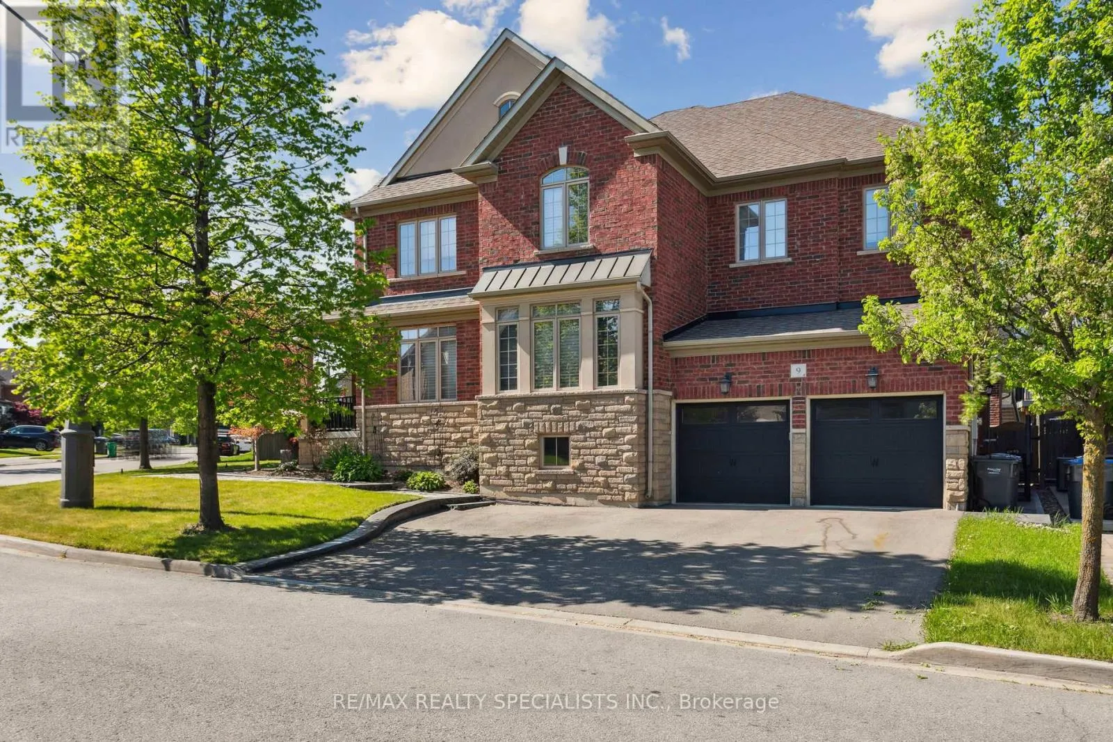 9 FLANDERS ROAD