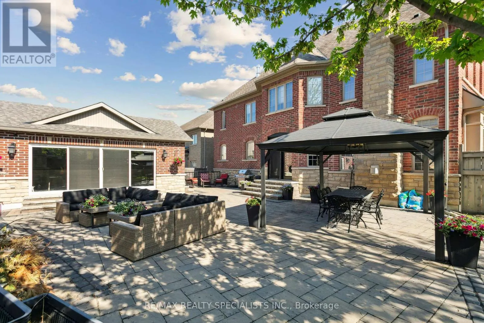 9 FLANDERS ROAD
