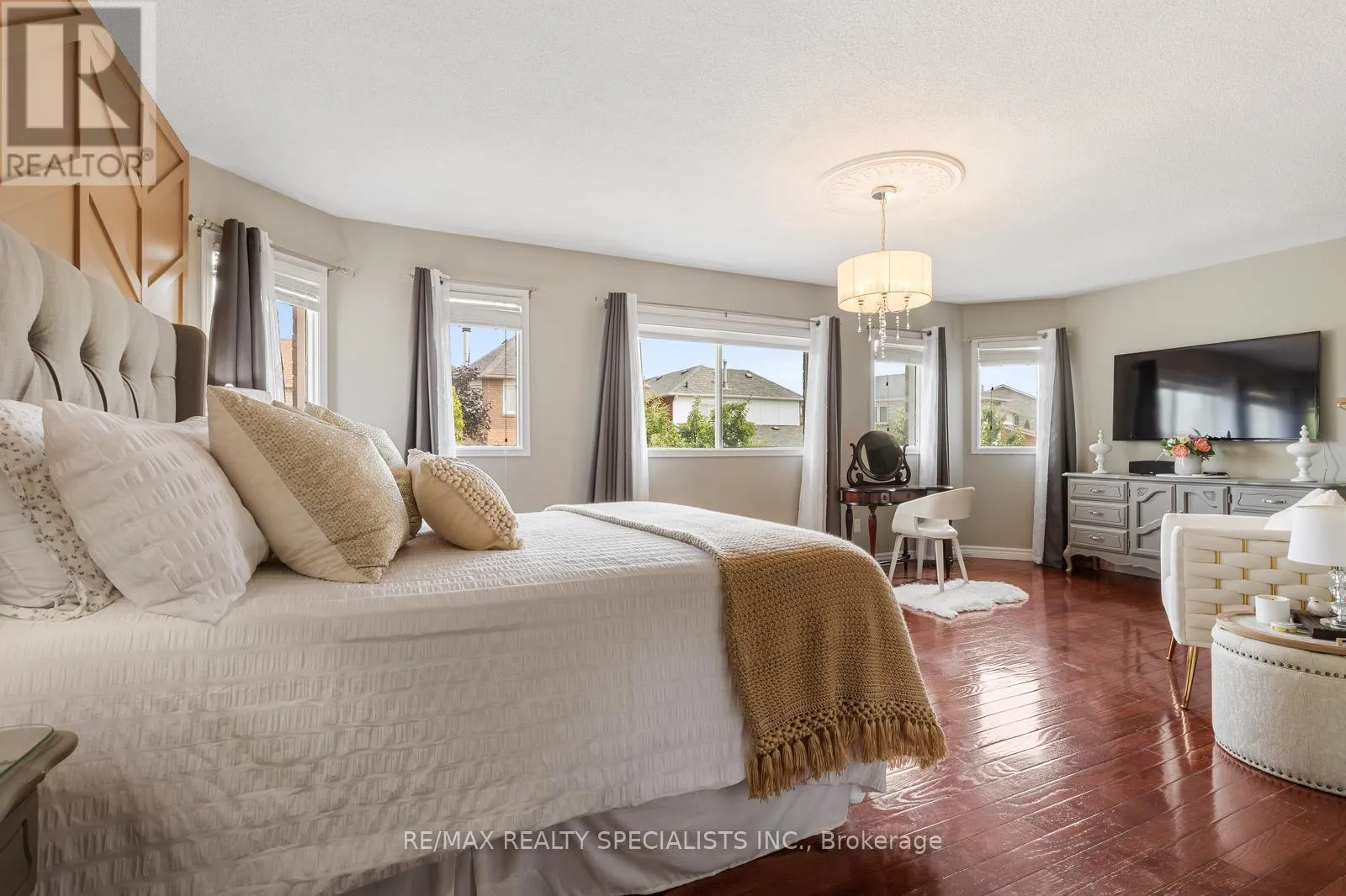 3856 CEDAR HEDGE RISE