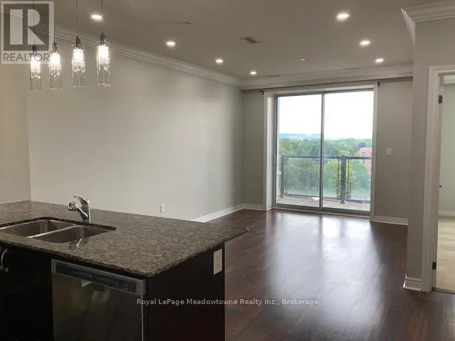 623 - 383 MAIN STREET, #623