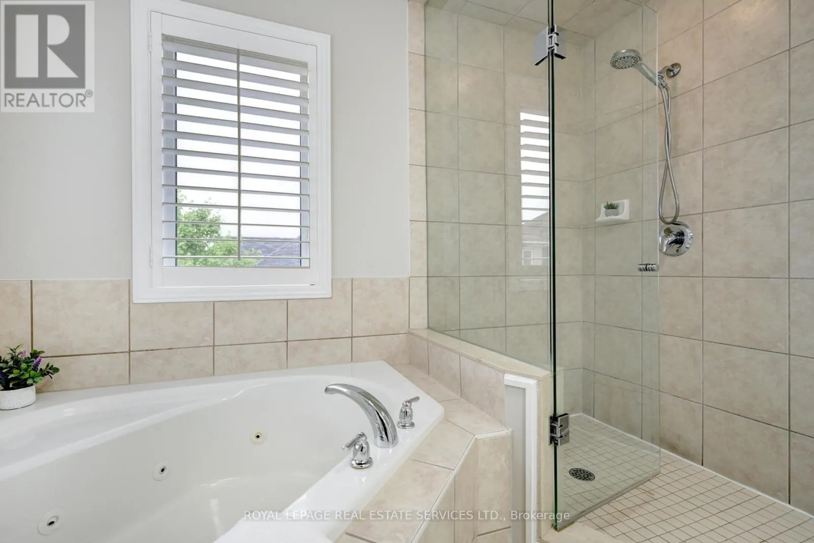3187 COTTER ROAD