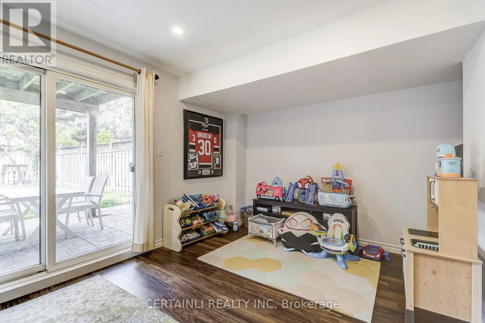 16 - 1751 LAMPMAN AVENUE, #16