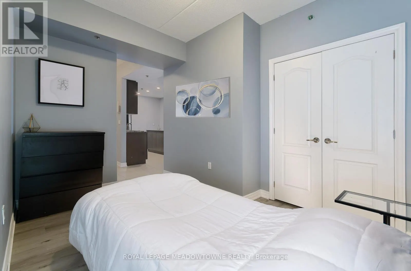 306 - 1421 COSTIGAN ROAD
