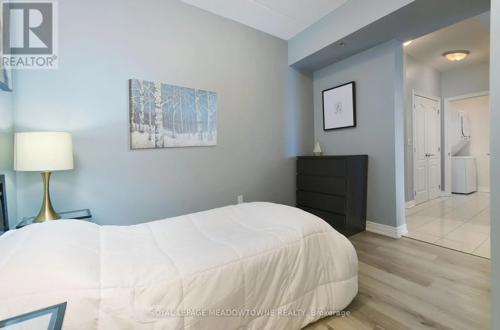 306 - 1421 COSTIGAN ROAD