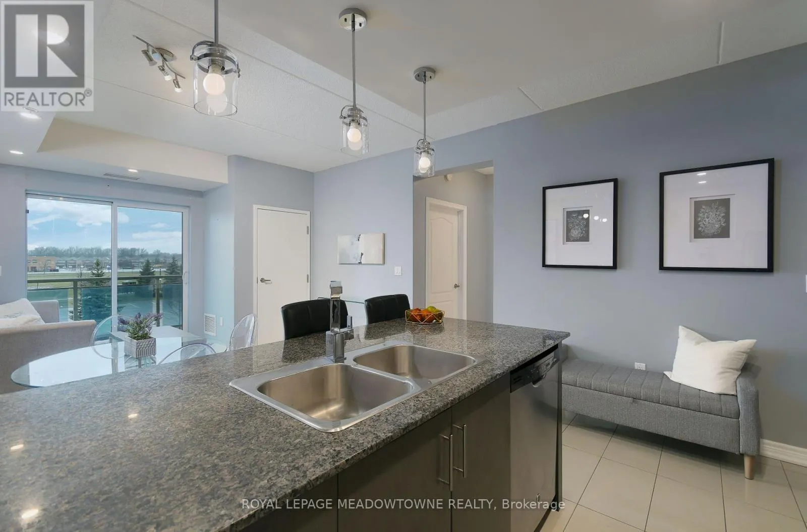 306 - 1421 COSTIGAN ROAD