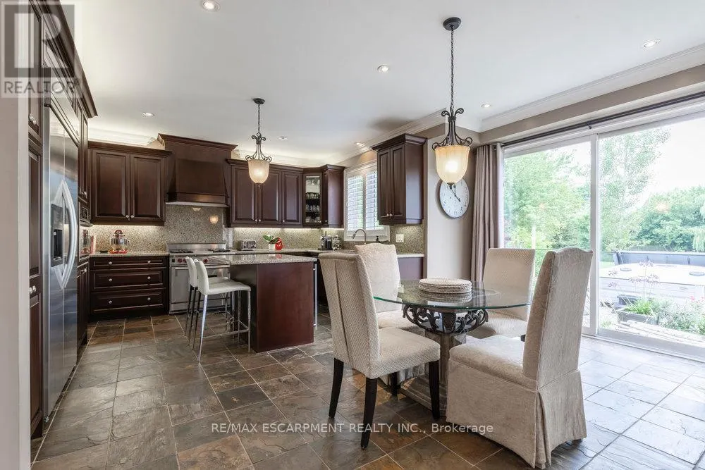 4212 KANE CRESCENT
