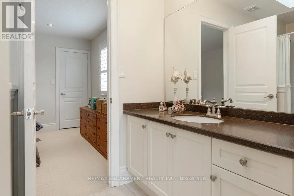 4212 KANE CRESCENT