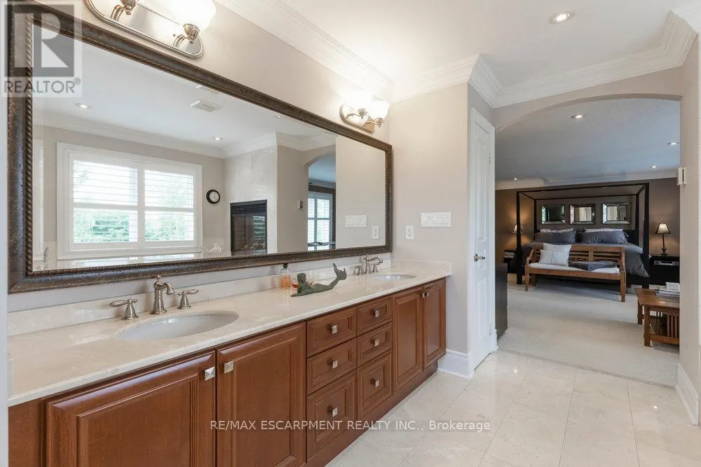 4212 KANE CRESCENT