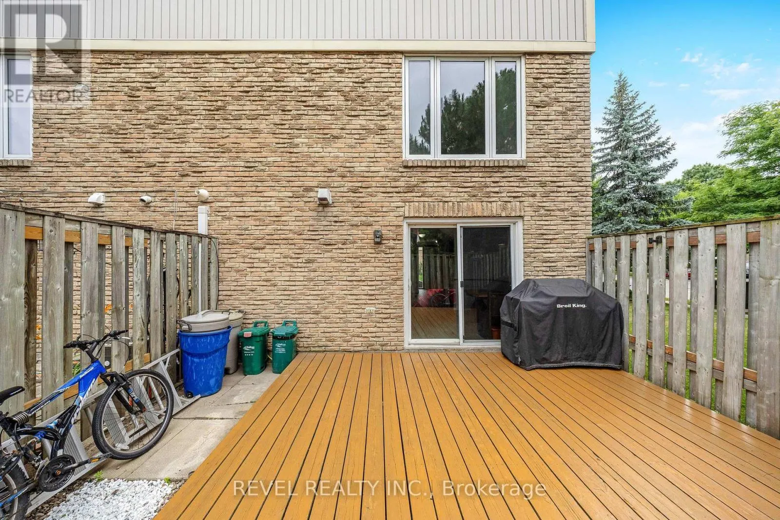 34 - 341 WILSON DRIVE