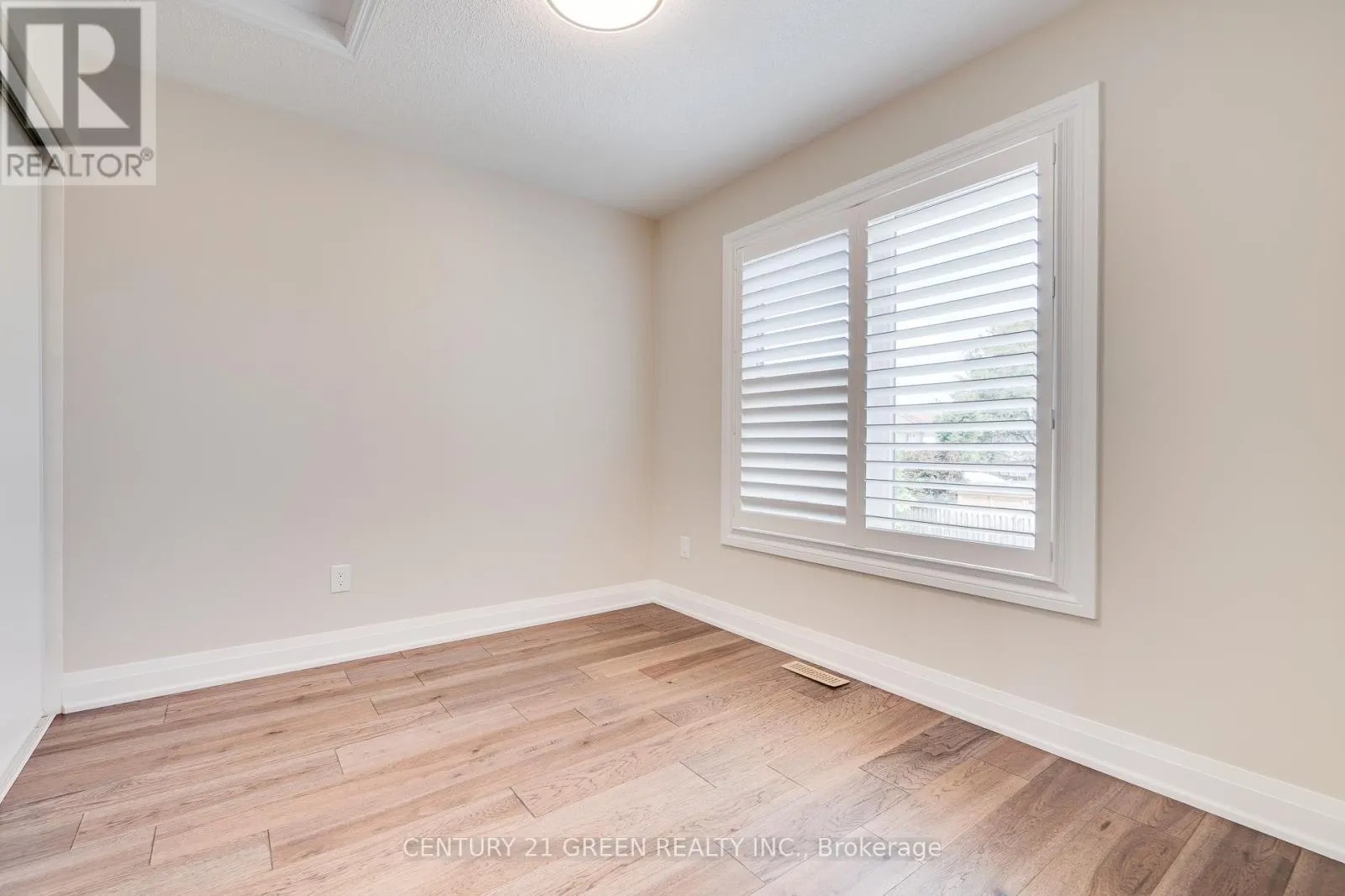 668 PORTER WAY