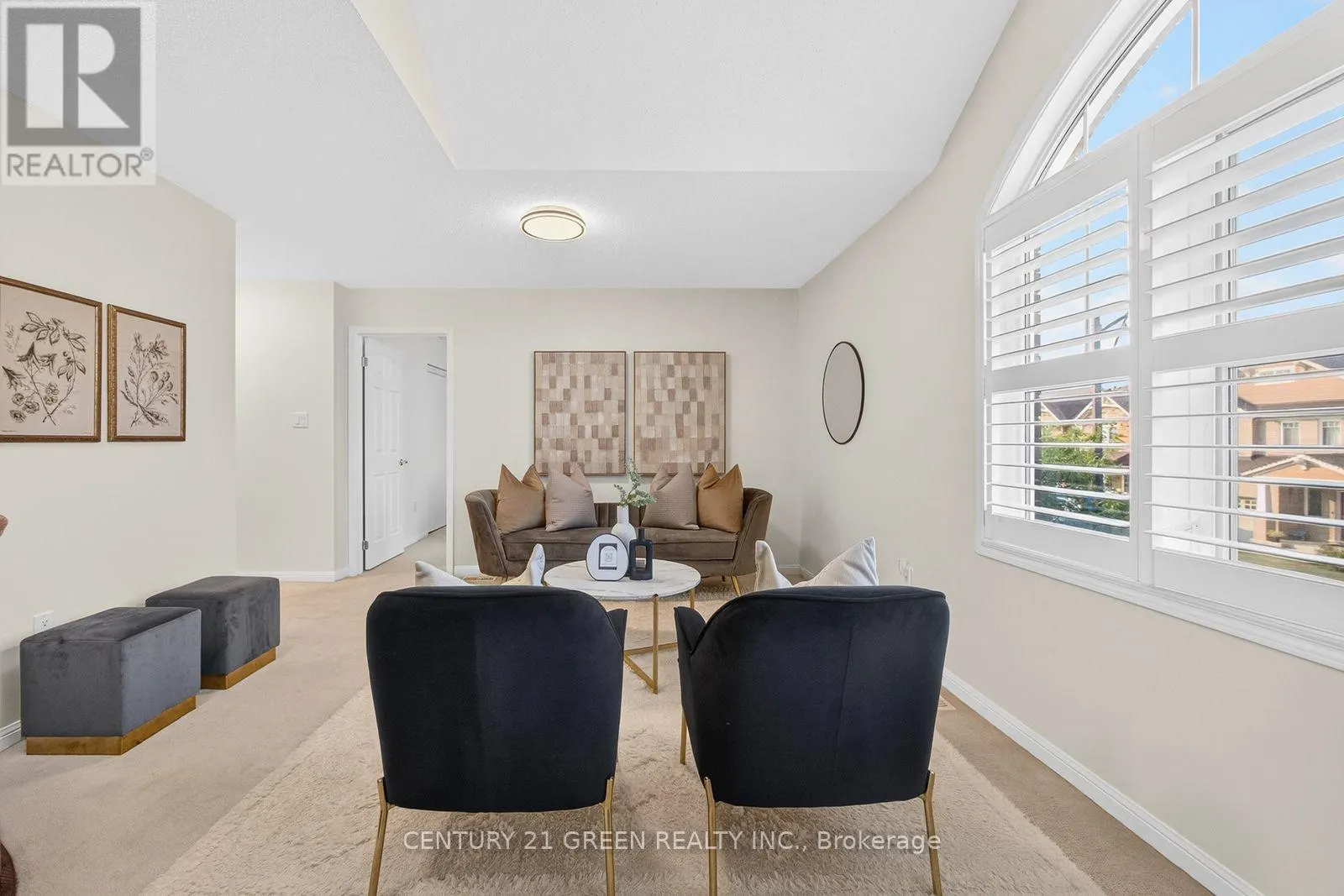 936 RIGO CROSSING