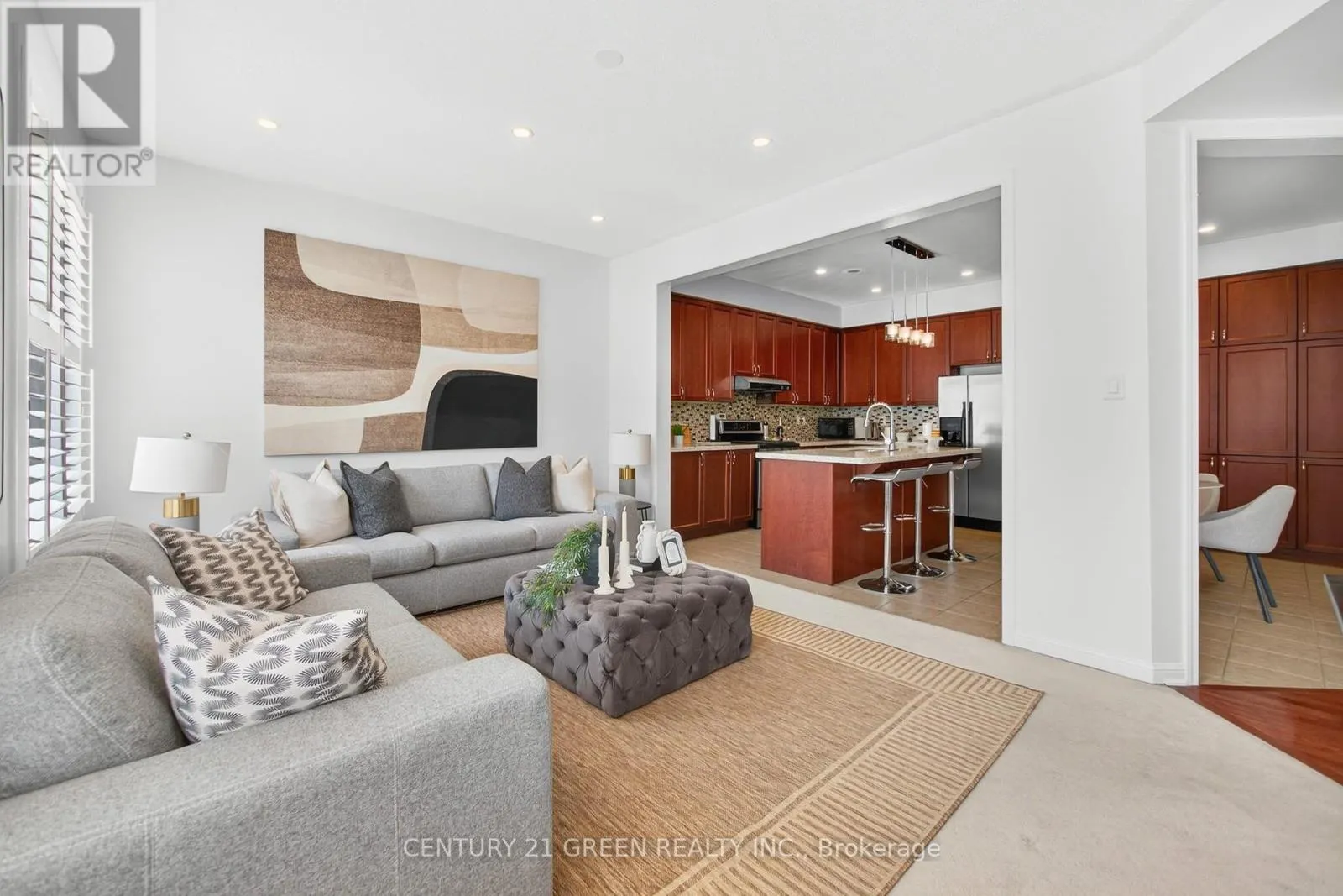936 RIGO CROSSING