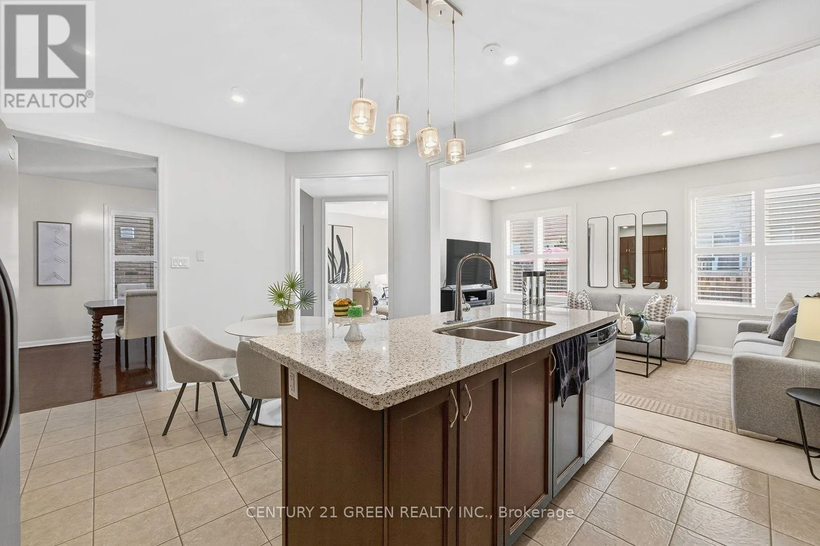936 RIGO CROSSING