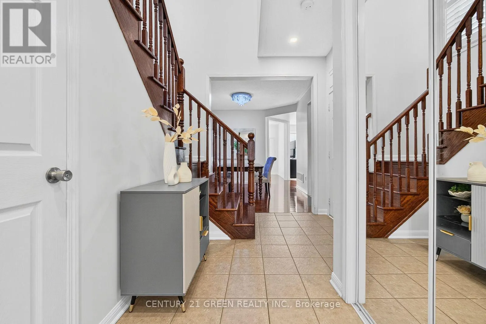 936 RIGO CROSSING
