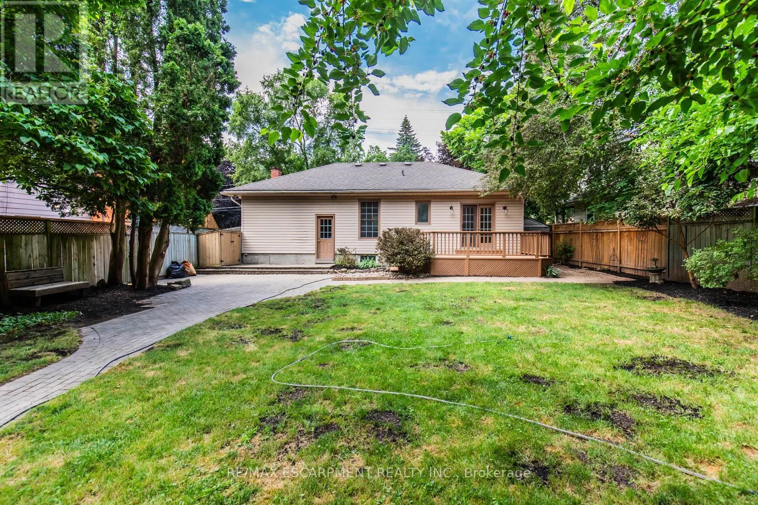 961 SHADELAND AVENUE