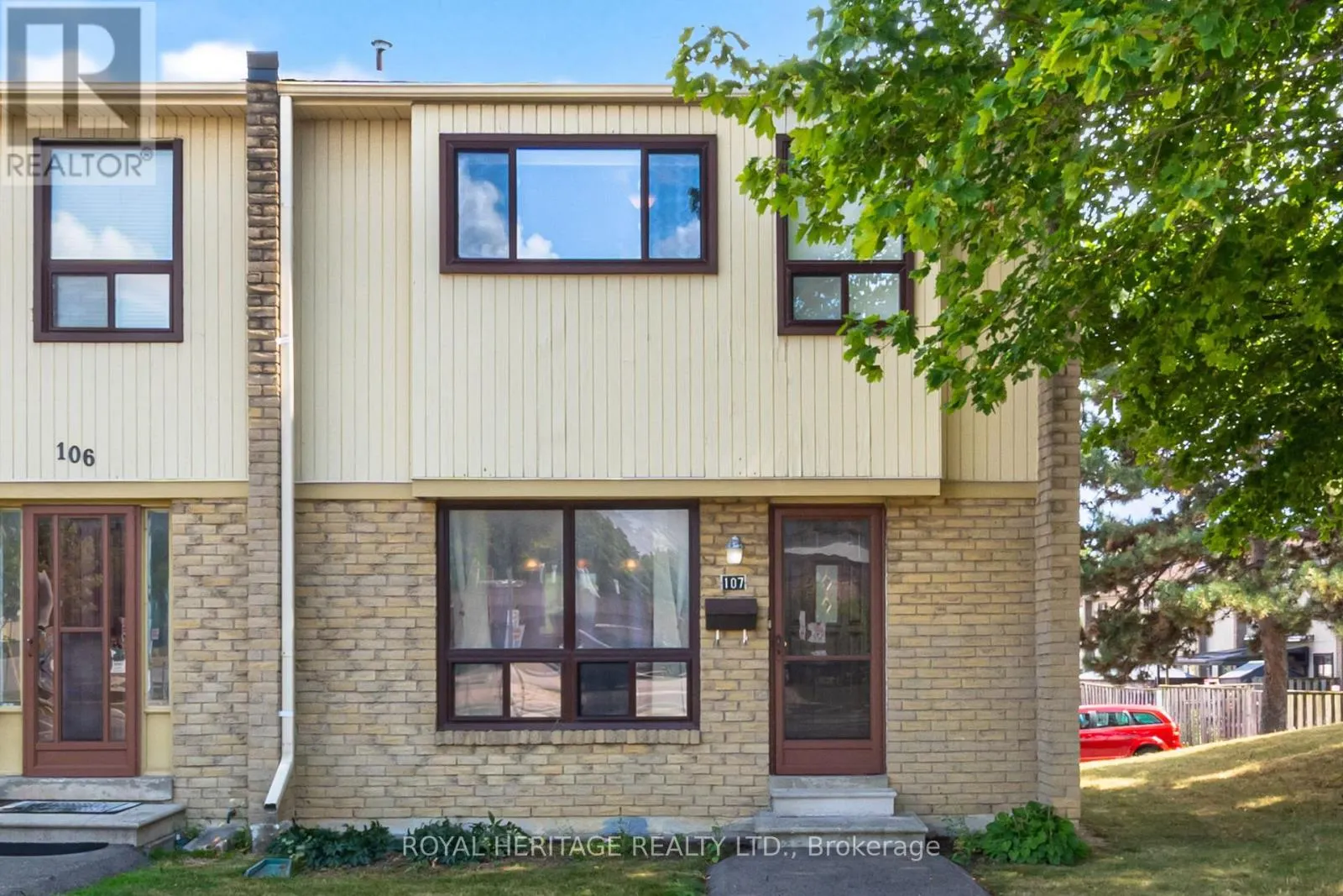 107 GUILDFORD CRESCENT