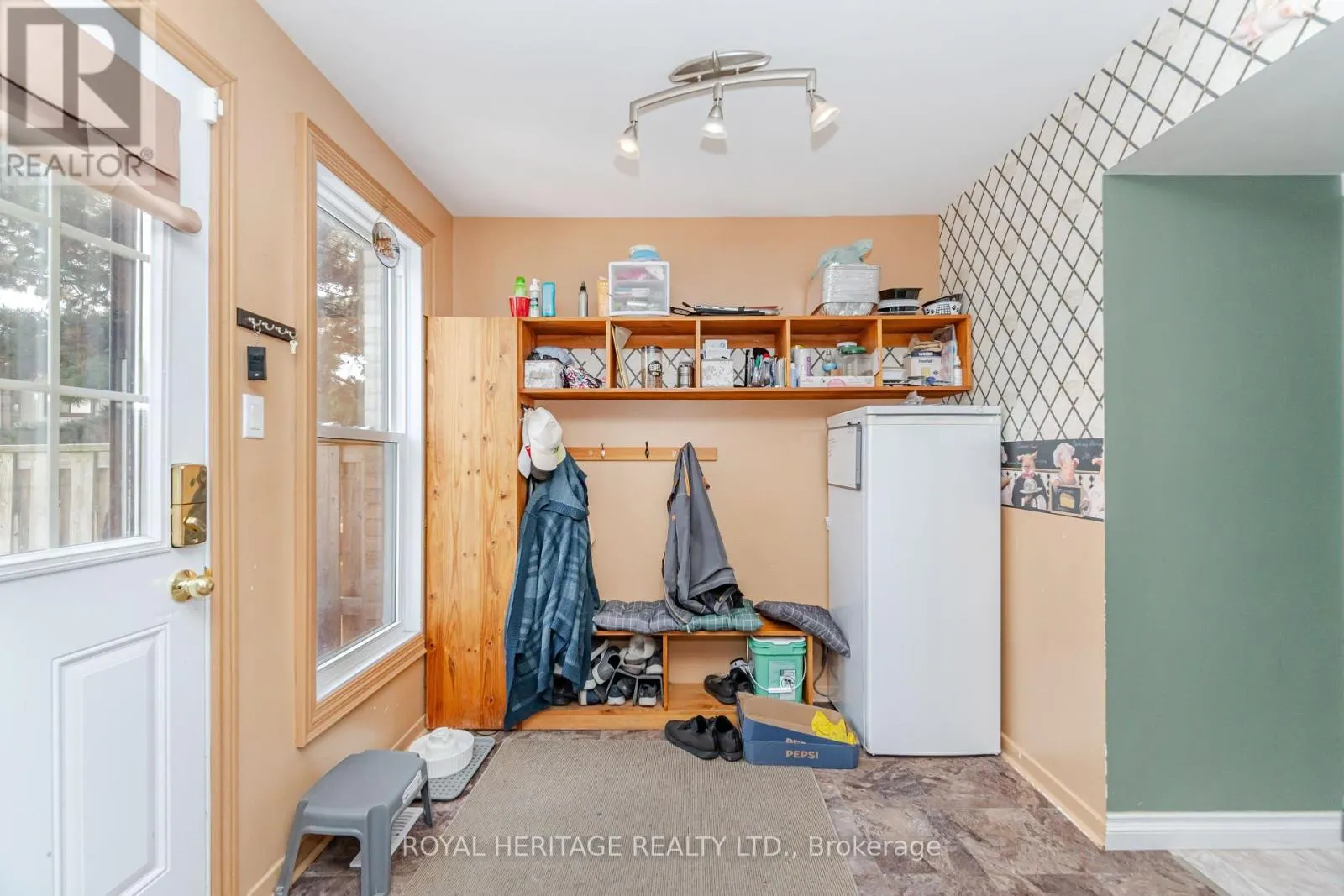 107 GUILDFORD CRESCENT