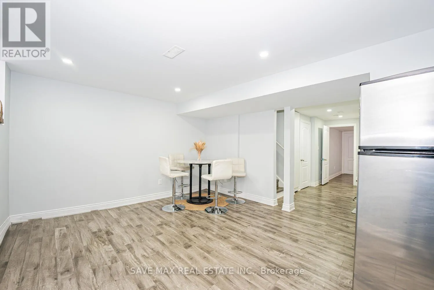 32 YELLOW SORREL ROAD
