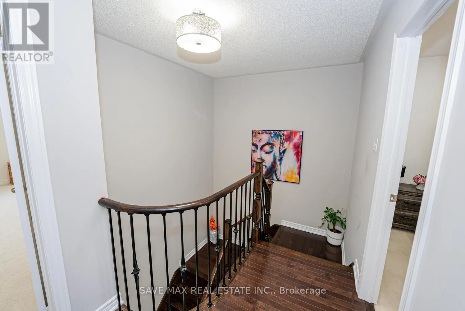32 YELLOW SORREL ROAD