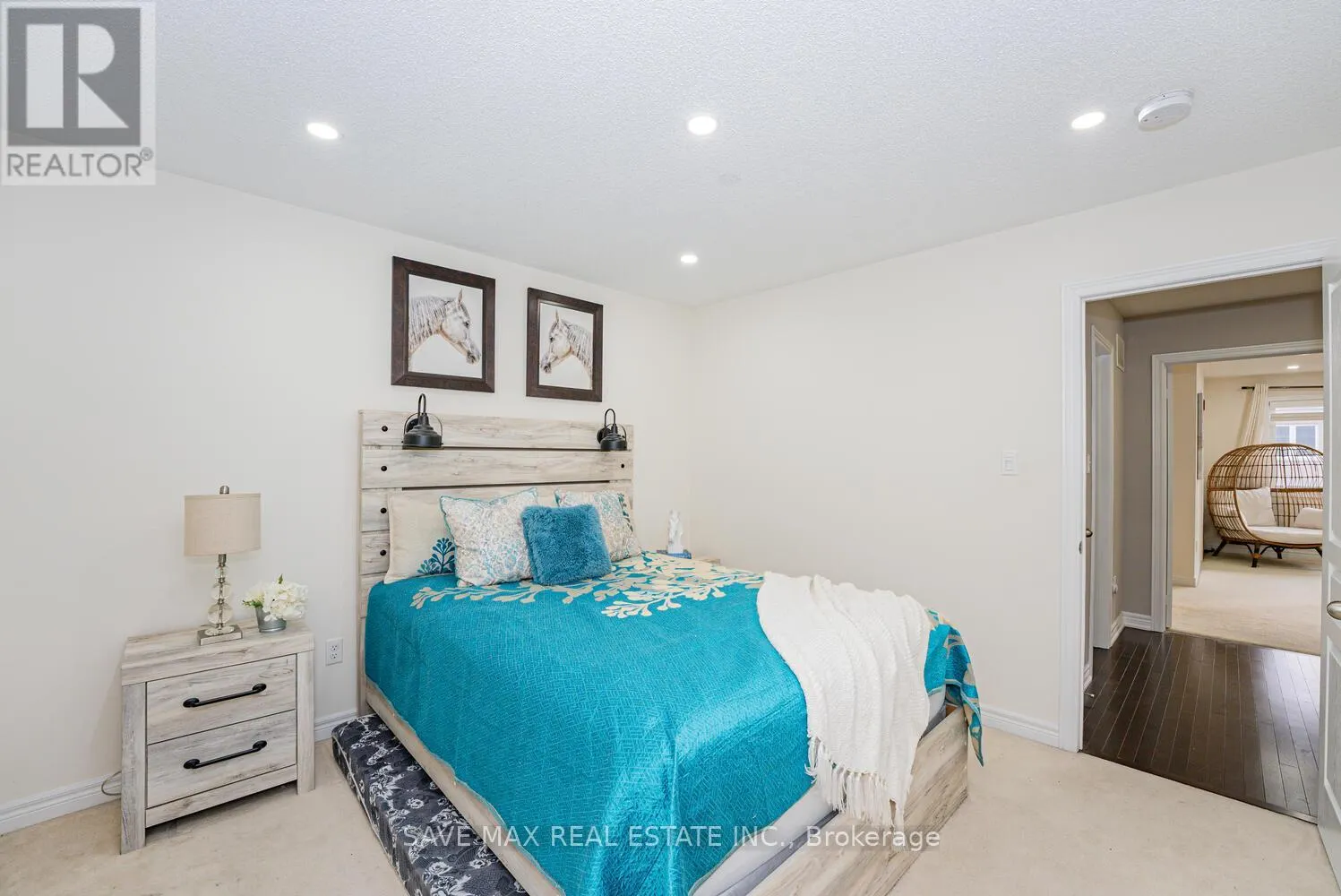32 YELLOW SORREL ROAD