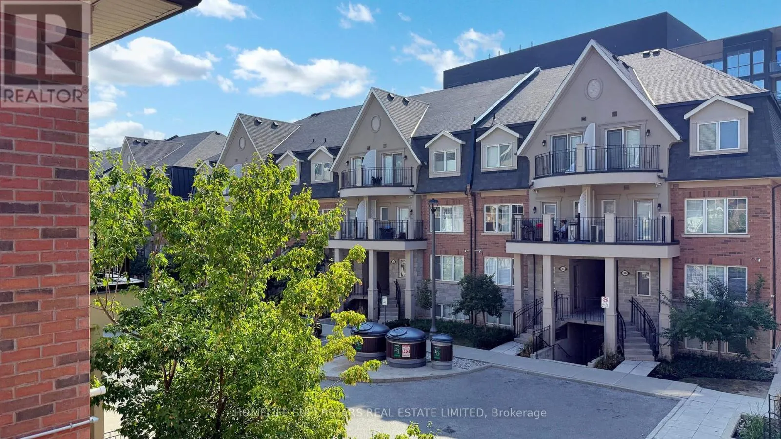 42-02 - 2420 BARONWOOD DRIVE
